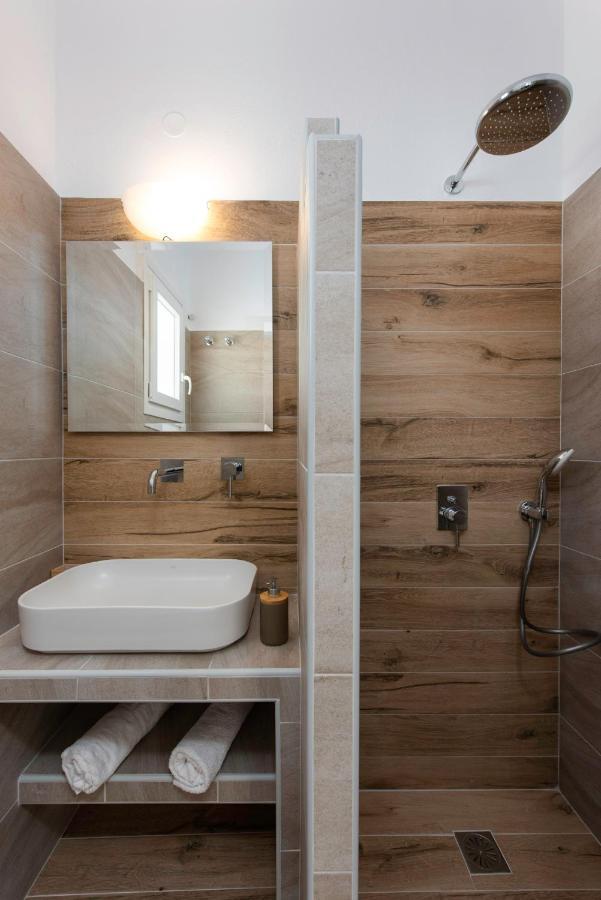 Theodora Rooms Kamares  Exterior photo