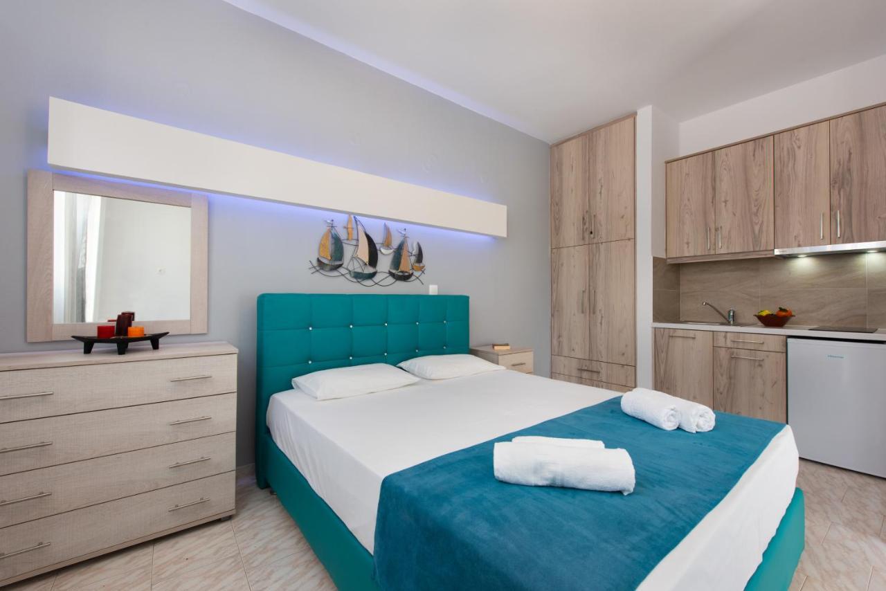 Theodora Rooms Kamares  Exterior photo