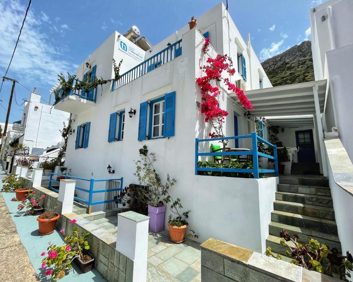Theodora Rooms Kamares  Exterior photo