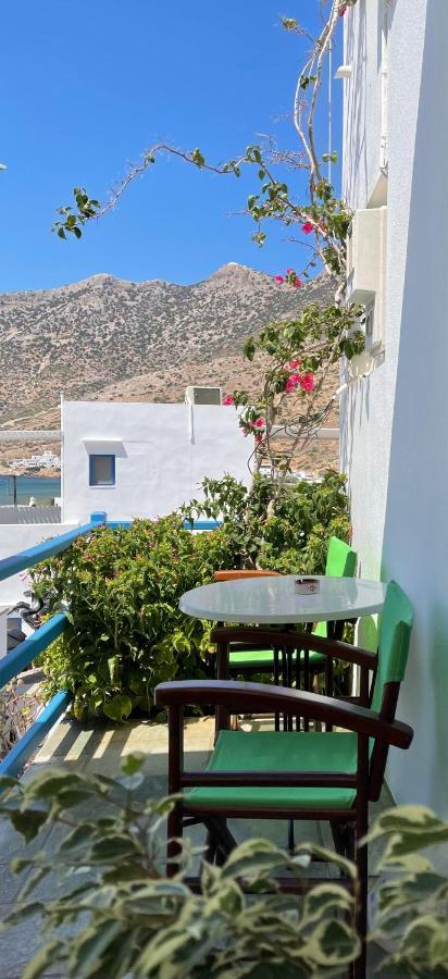 Theodora Rooms Kamares  Exterior photo