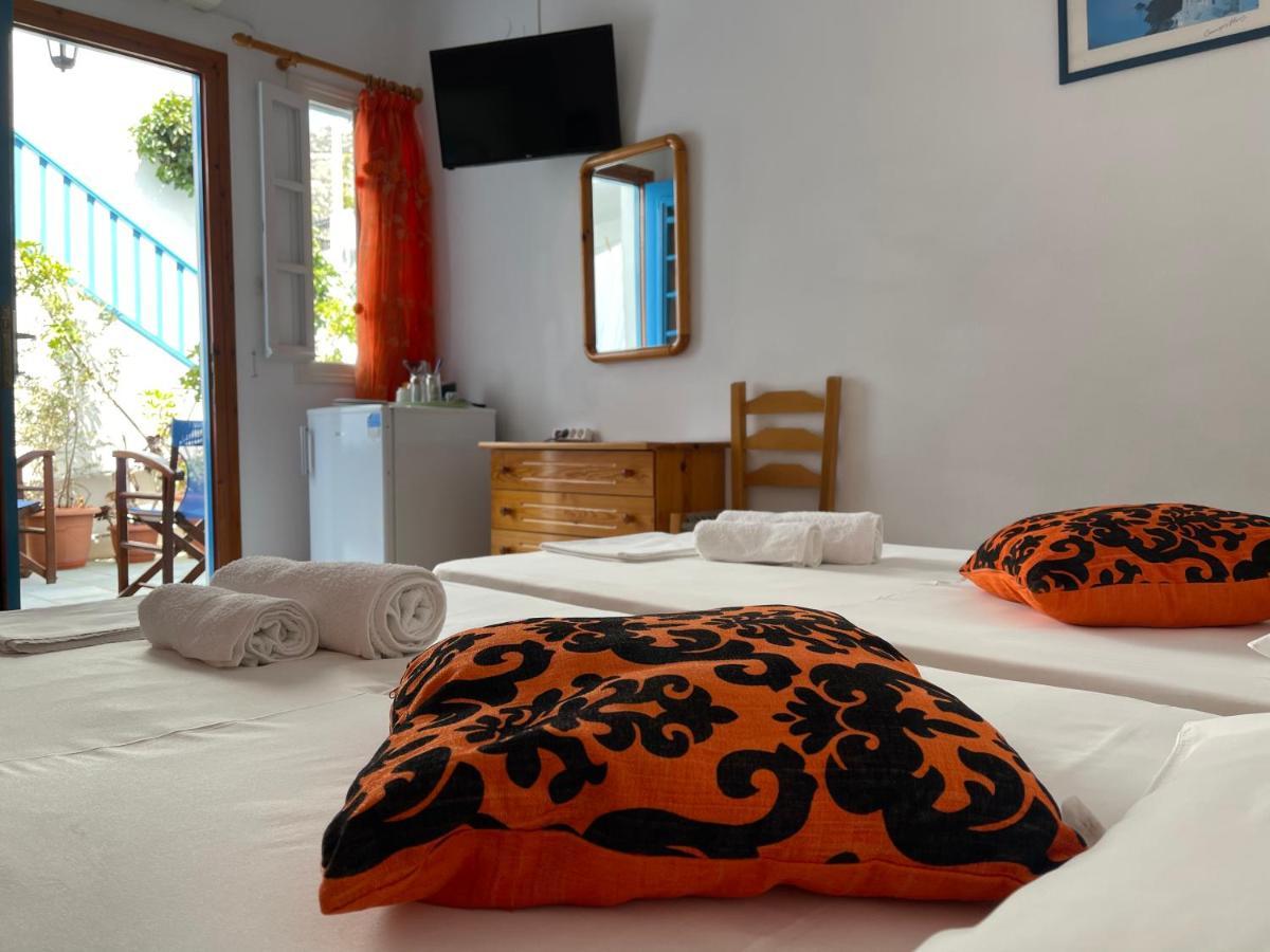 Theodora Rooms Kamares  Exterior photo