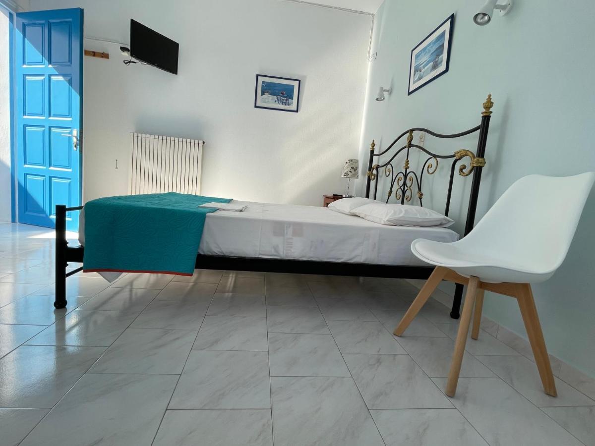 Theodora Rooms Kamares  Exterior photo