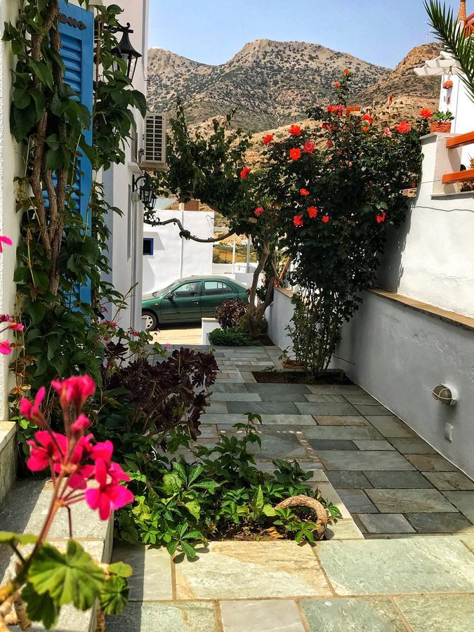 Theodora Rooms Kamares  Exterior photo
